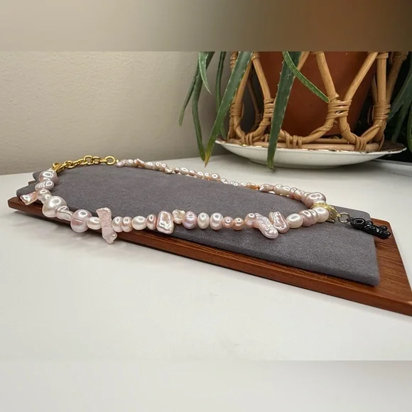 Joolz by Martha Calvo Bear It All Pearl Teddy Necklace MC Sold Out - Picture 6 of 10